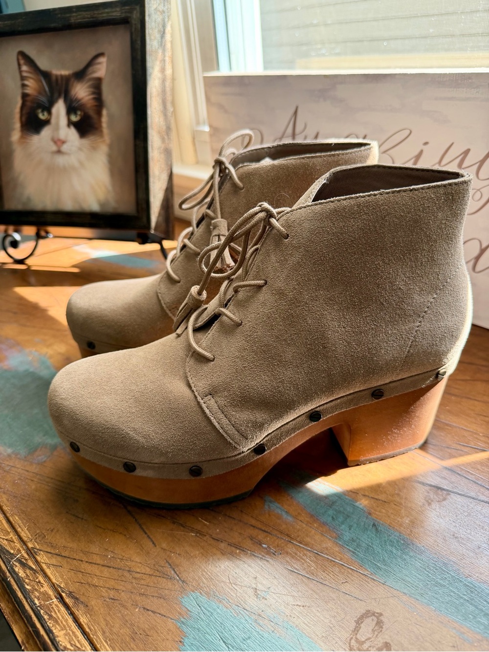 Dr. Schollβs Original Chic Suede Platform Clog Booties Taupe Size 7 1/2